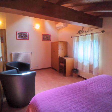 Guest House Il Nido Dello Svasso -Foresteria Lombarda- Sorico Extérieur photo
