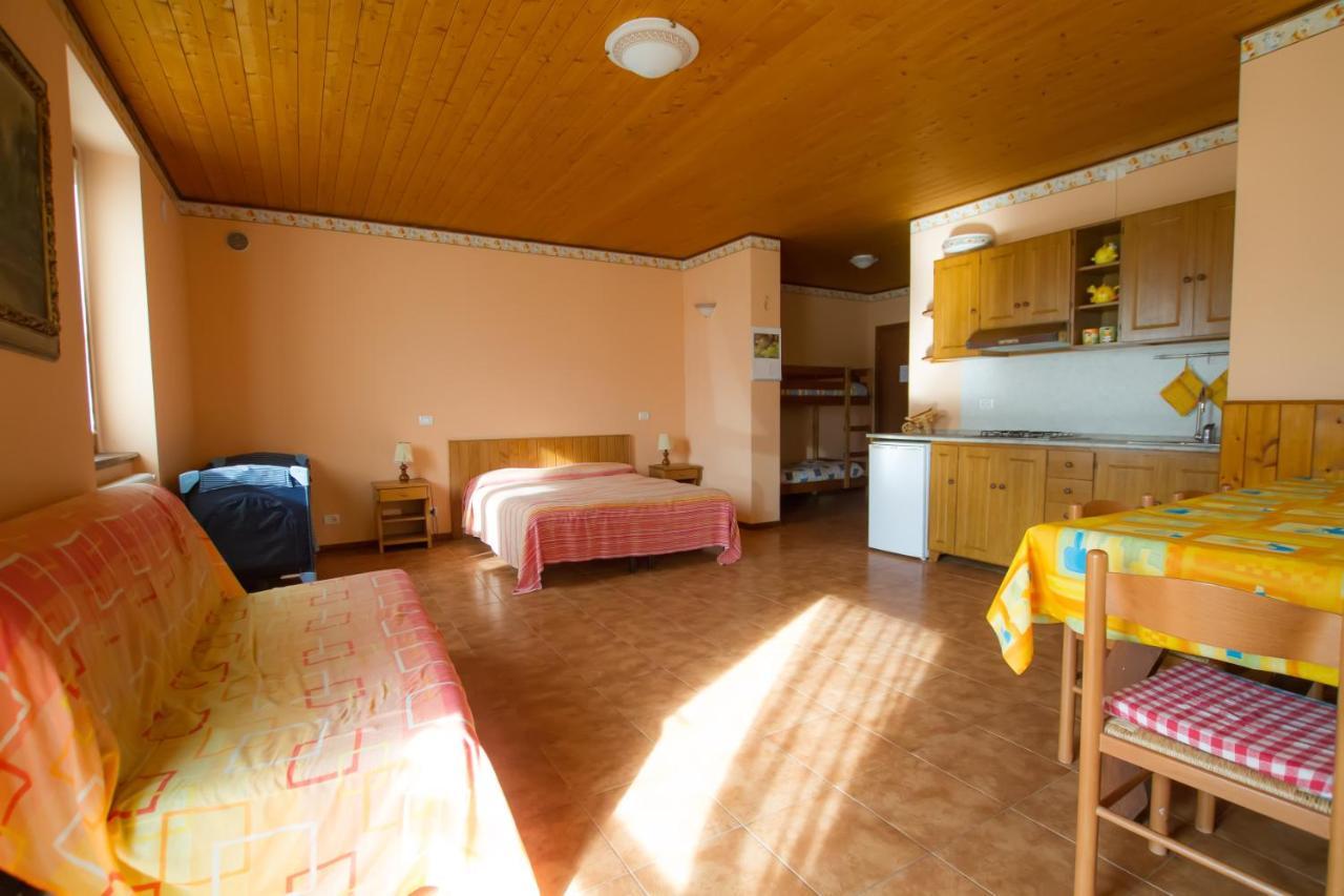 Guest House Il Nido Dello Svasso -Foresteria Lombarda- Sorico Extérieur photo